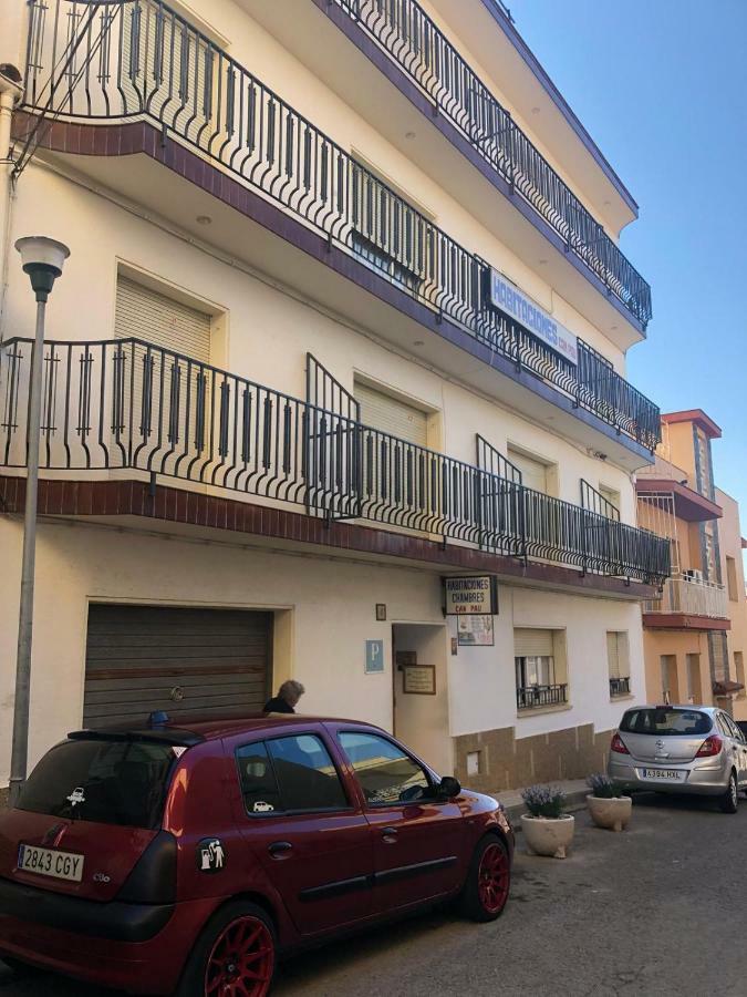 Can Pau Guesthouse Llanca Exterior photo